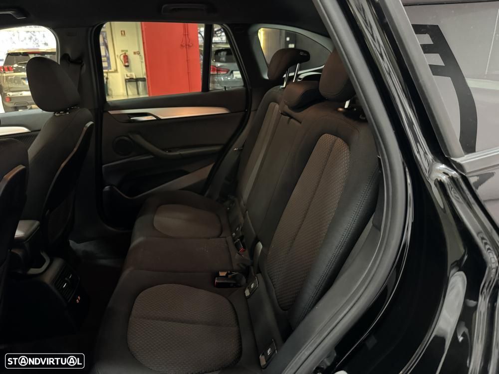 BMW X1 16 d sDrive Advantage Auto - 41