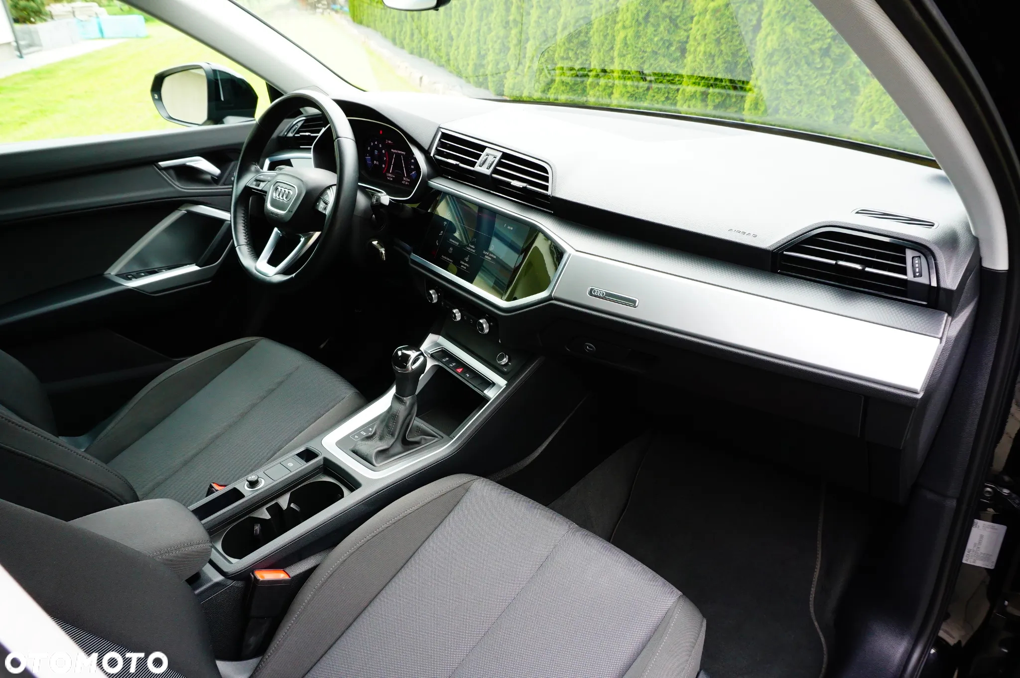 Audi Q3 35 TFSI S tronic - 27