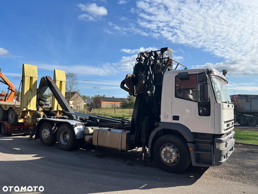 Iveco AT260S42 - 3