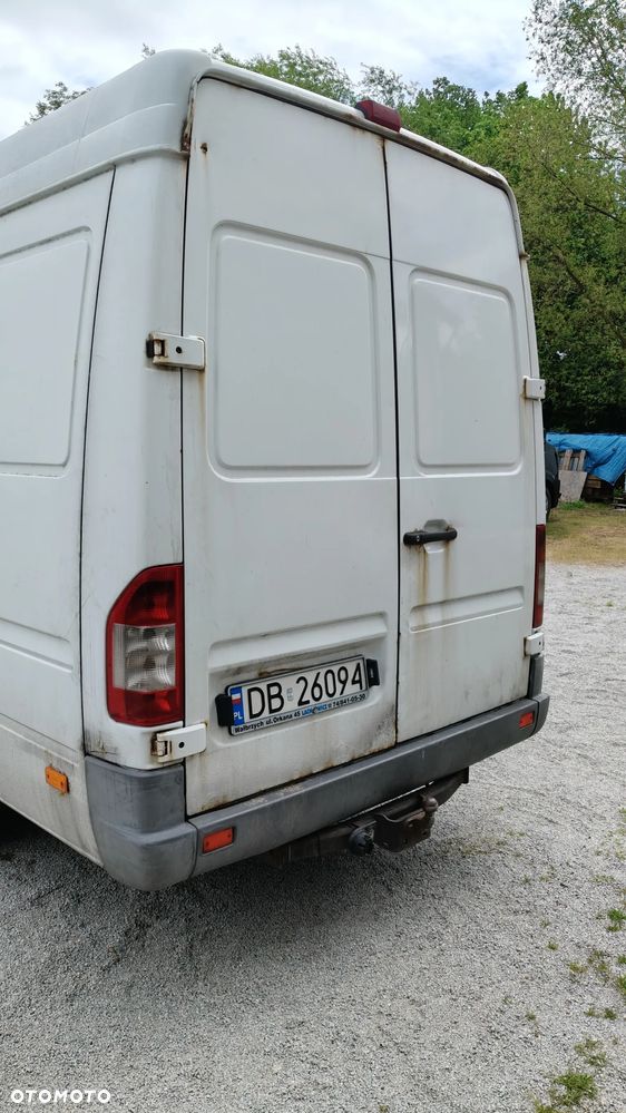 Mercedes-Benz Sprinter - 6