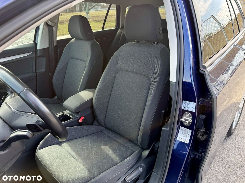 Volkswagen Golf 2.0 TDI SCR DSG Life - 10