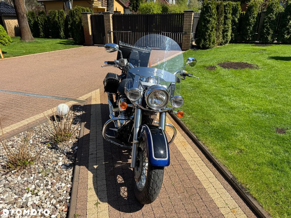 Suzuki VL 800 Volusia - Boulevard C50 - 4