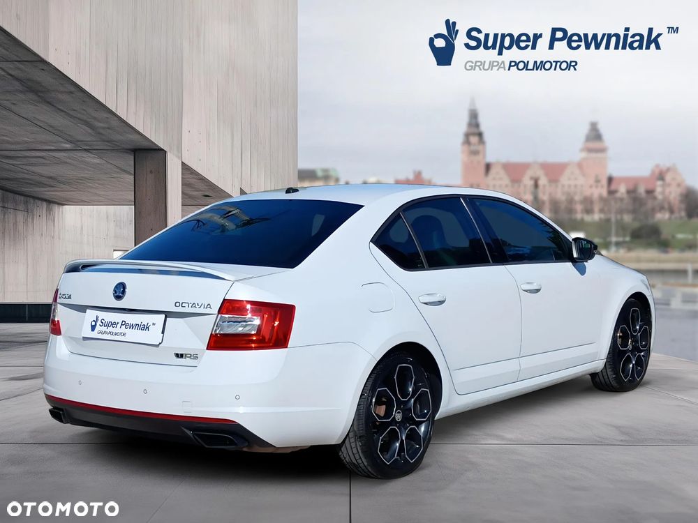 Skoda Octavia 2.0 TSI DSG RS 230 - 5