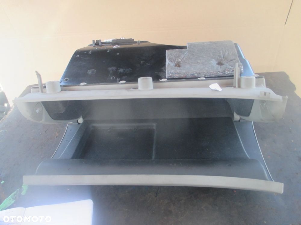 schowek pasażera Audi A4 B6 8E1857035C - 4