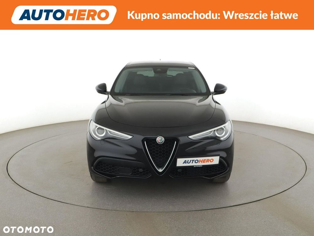 Alfa Romeo Stelvio 2.0 Turbo Q4 - 12