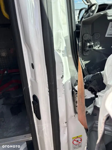 Volkswagen Crafter - 23