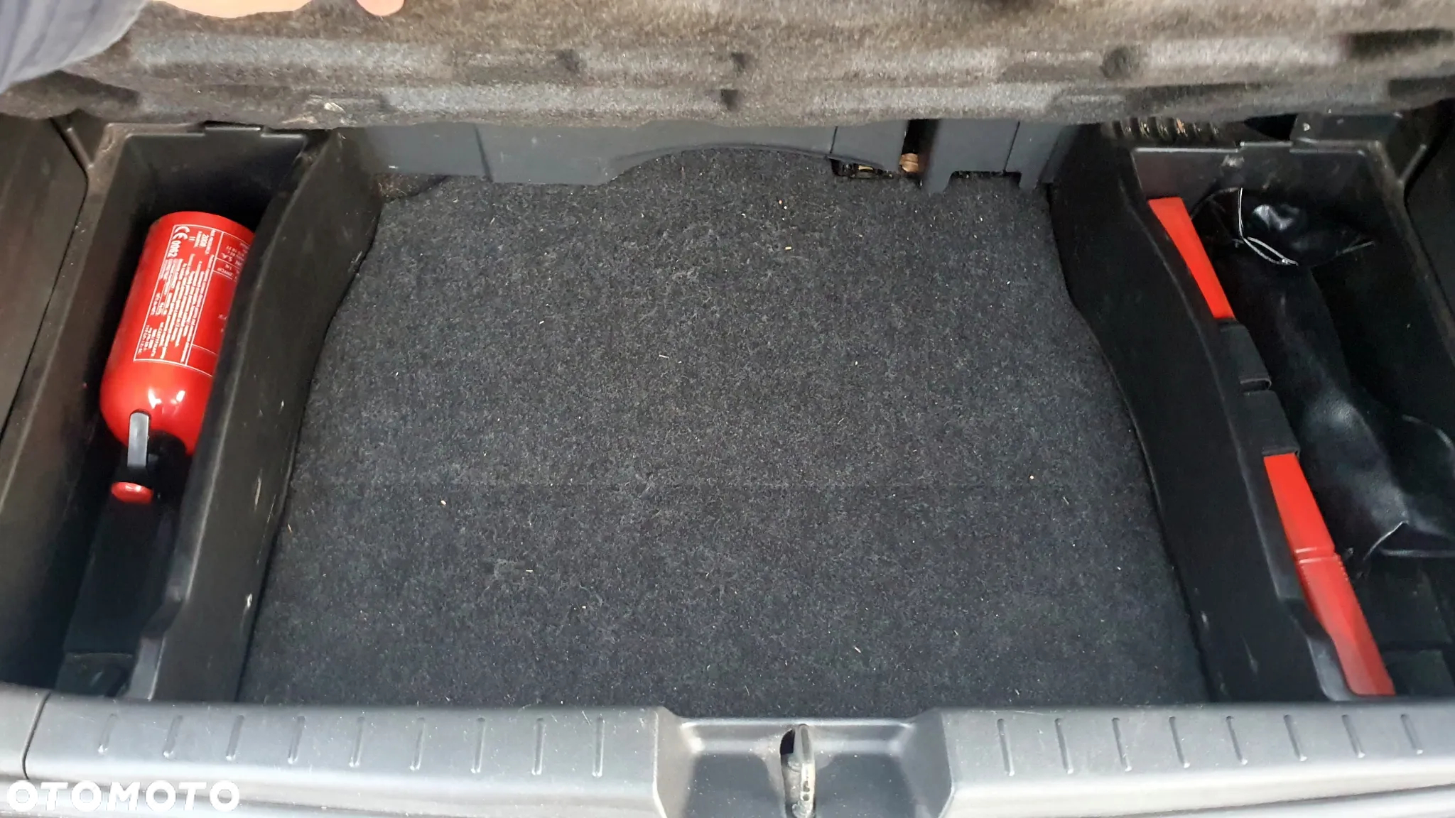 Toyota Yaris - 15