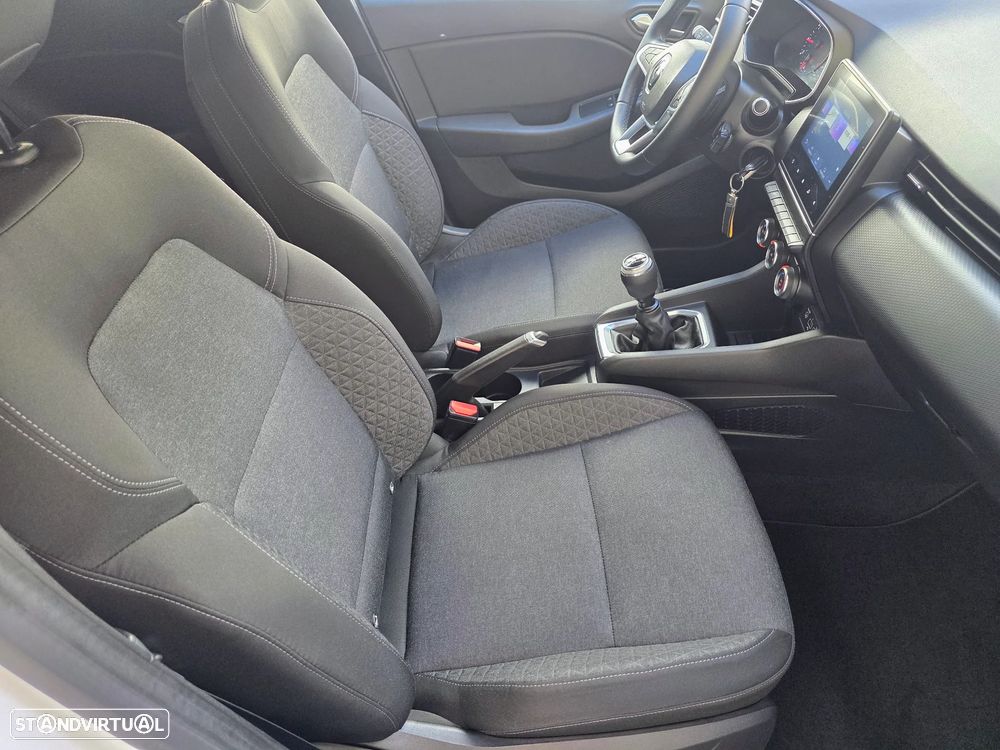 Renault Clio - 44