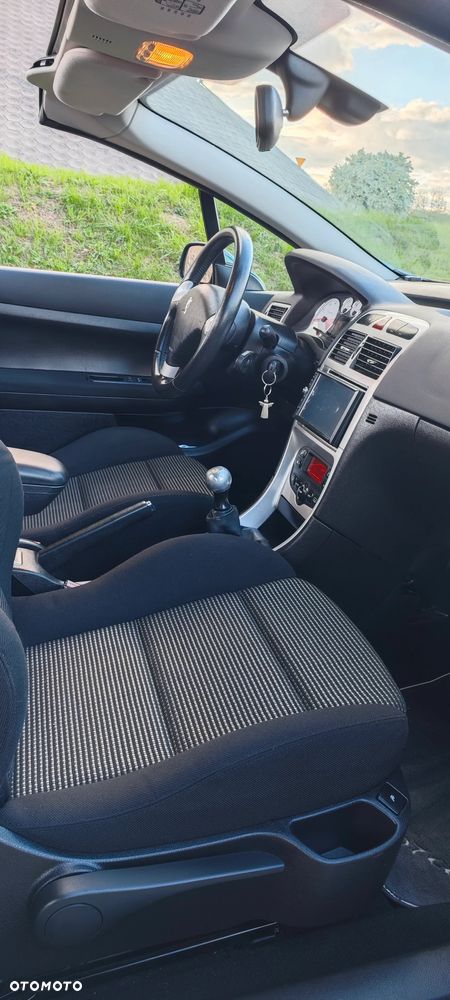 Peugeot 307 CC 135 - 33