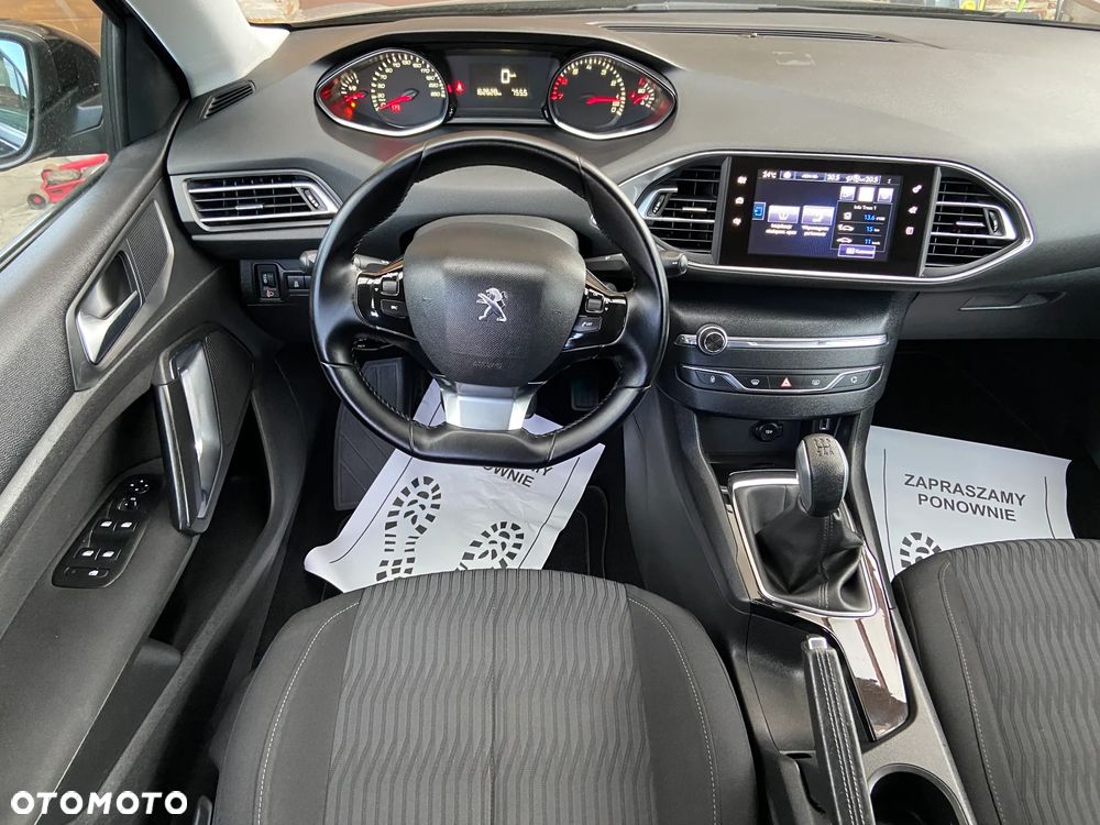 Peugeot 308 82 VTi Active - 13