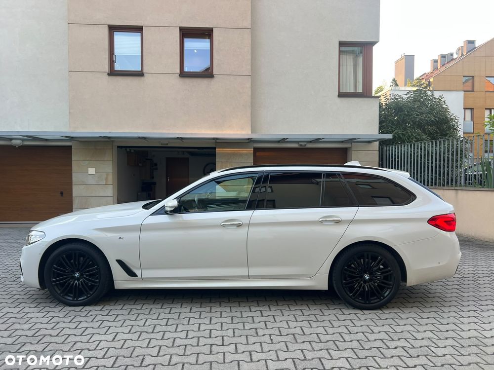 BMW Seria 5 520d xDrive M Sport sport - 11