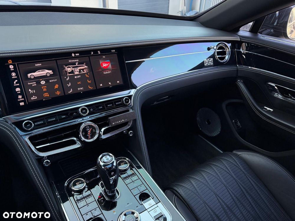 Bentley Flying Spur W12 - 22