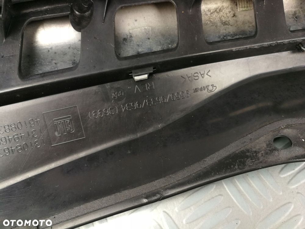 13108463 13135487 grill logo atrapa chłodnic OPEL ASTRA H III 3 2003-2007r - 12