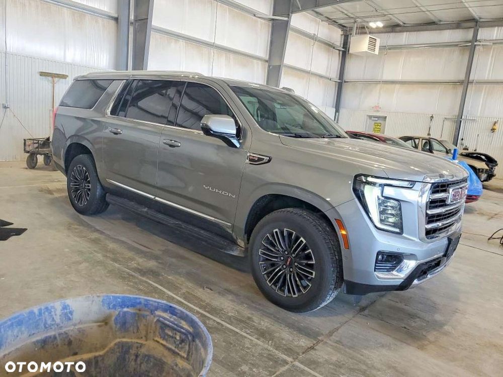 GMC Yukon - 6