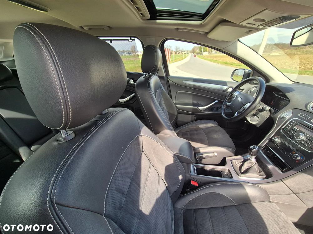 Ford Mondeo 2.0 TDCi Titanium S - 26