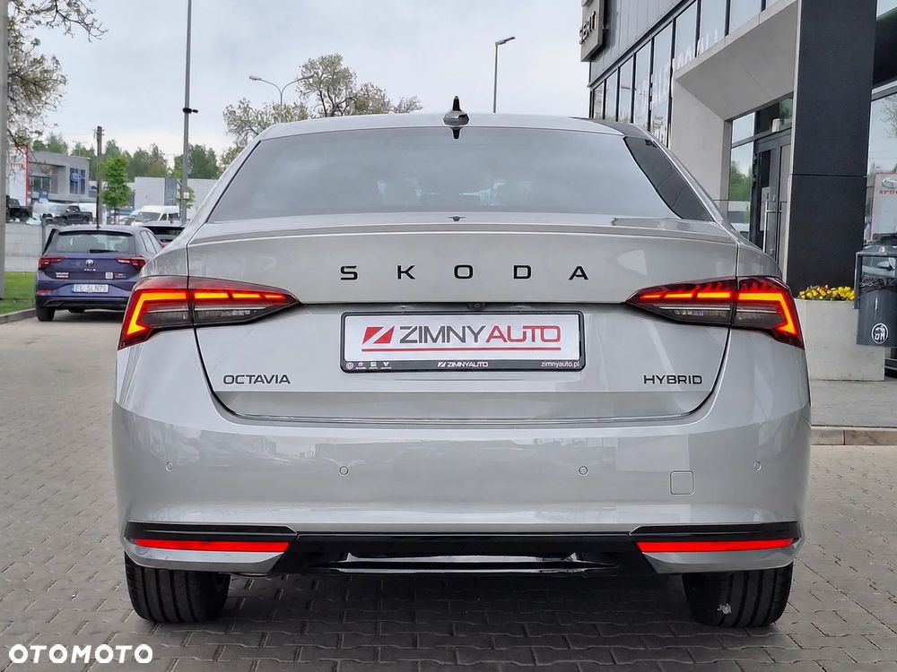 Skoda Octavia 1.5 TSI mHEV Sportline DSG - 7