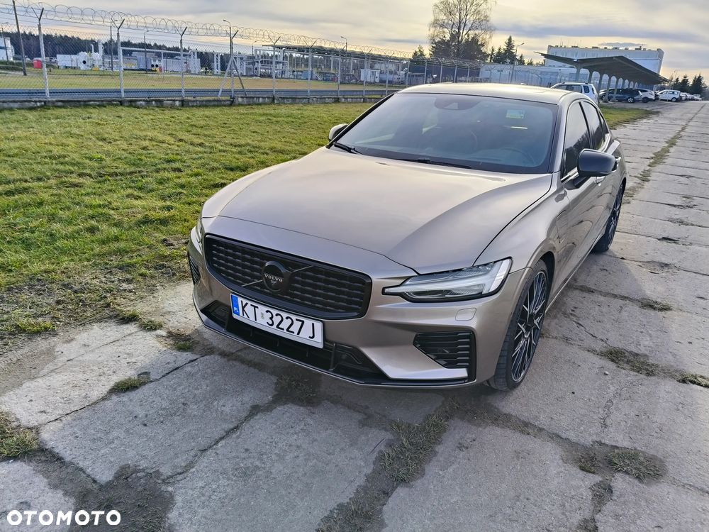 Volvo S60 T8 Twin Engine AWD Geartronic RDesign - 10