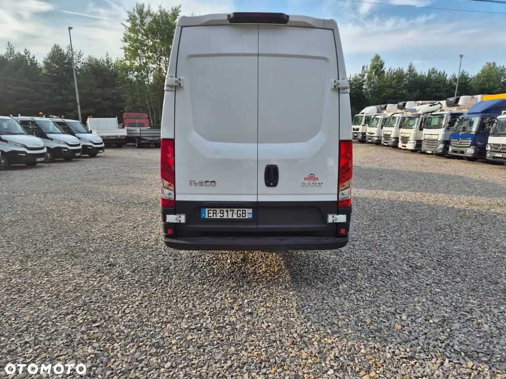 Iveco DAILY - 6