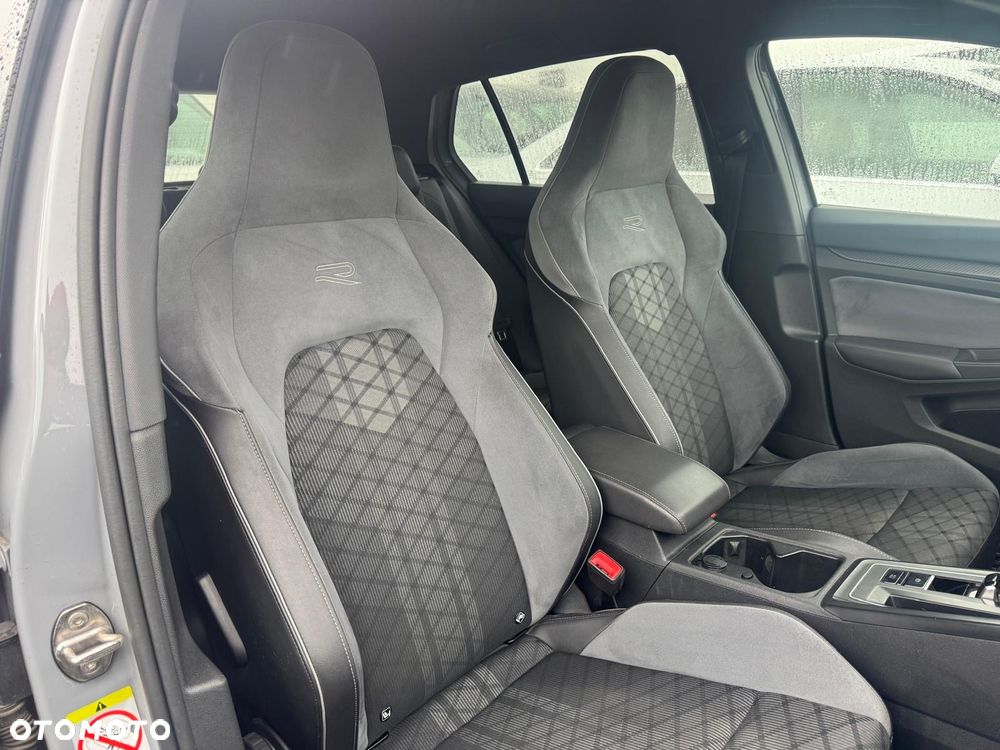 Volkswagen Golf 2.0 TDI SCR DSG R-Line - 21