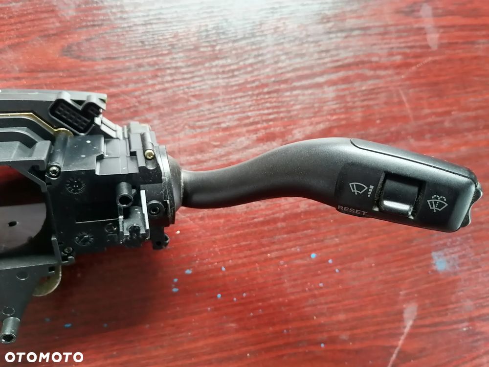 Manetki Przełącznik Przełącznik Zespolony Audi A8 D3 4E0953521 4E0953503B 4E0953549/A - 12