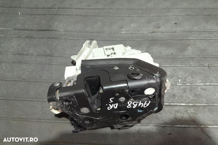 Broasca usa spate dreapta 8K0839016C 8K0839016C Audi A4 B8/8K [2007 - - 3