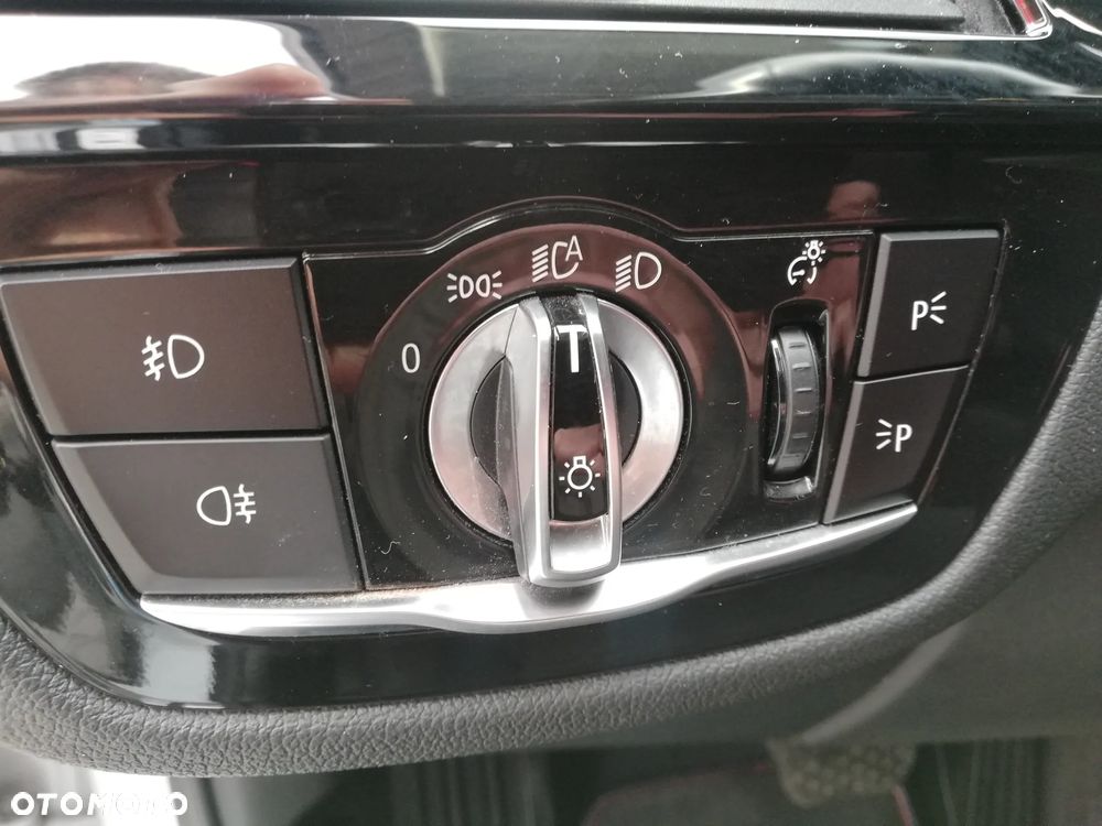 BMW Seria 5 520d Touring M Sport Edition - 29