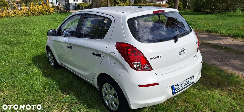 Hyundai i20 1.1 CRDi Style - 4