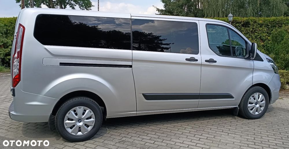 Ford Tourneo Custom 320 L2H1 VA Trend - 17