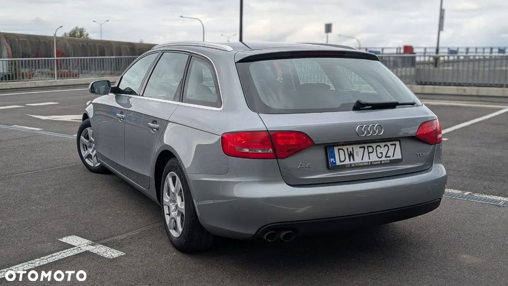 Audi A4 Avant 2.0 TDI 116g DPF Ambition - 8