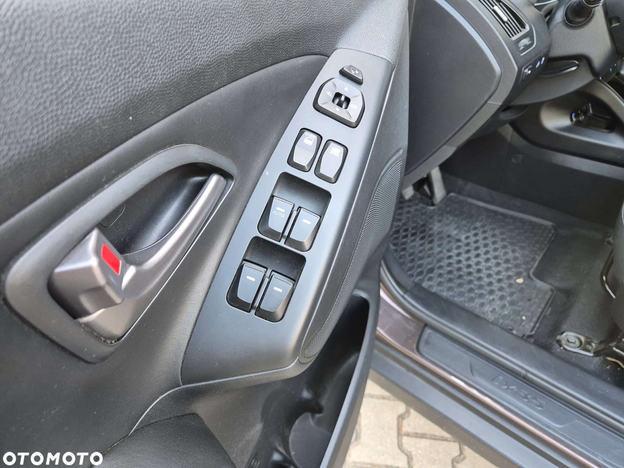 Hyundai ix35 1.6 GDI Premium 2WD - 26