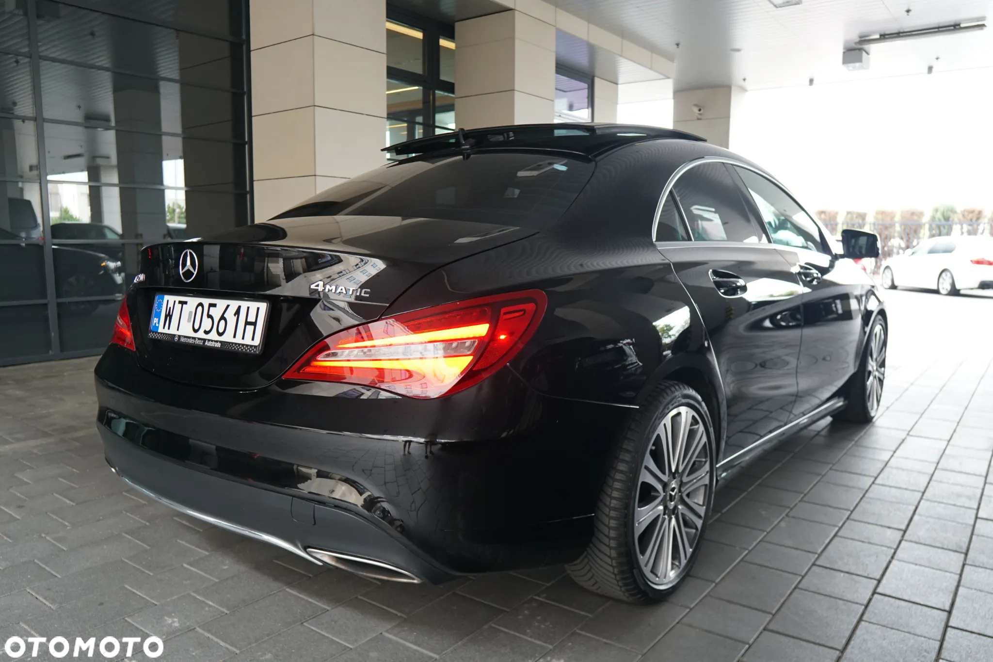 Mercedes-Benz CLA 250 4-Matic - 6