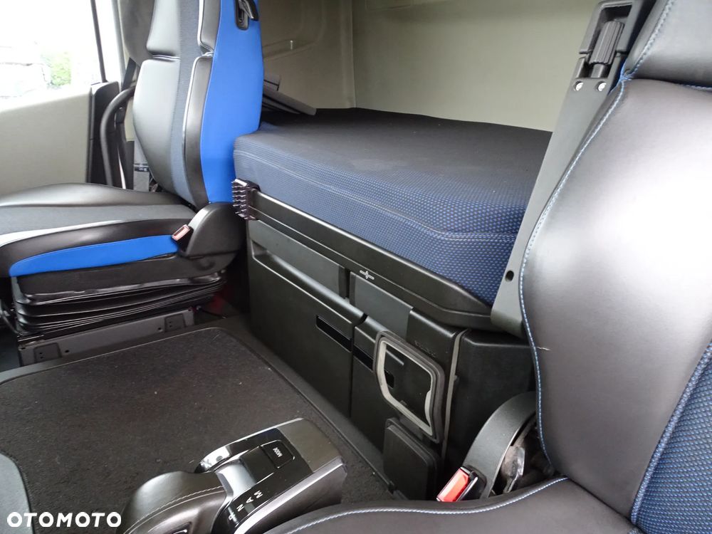 Volvo FH 500 Globetrotter Hydraulika - 9