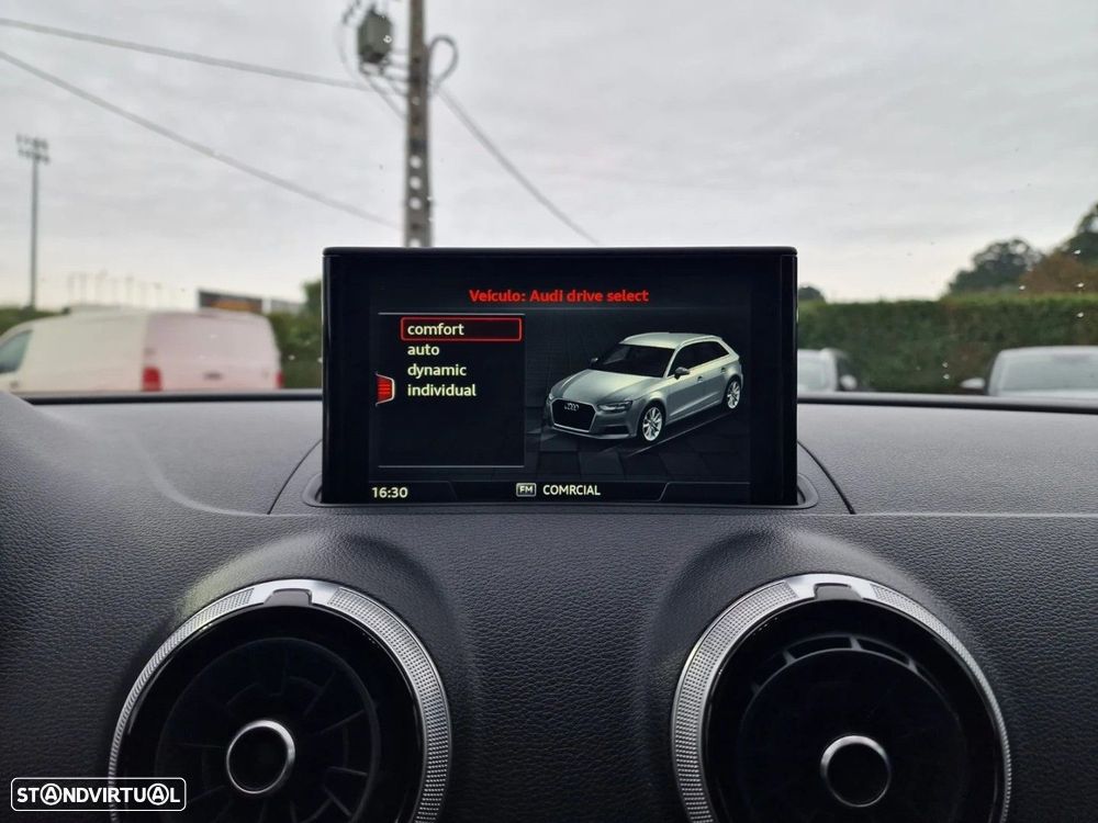 Audi A3 Sportback 1.0 TFSI Design - 26