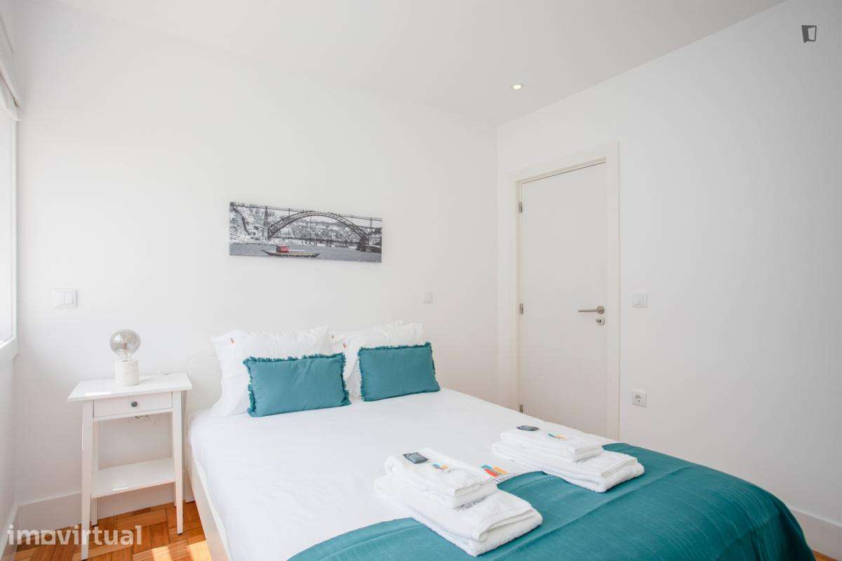 Apartamento com 1 quartos - localizado em Santo Ildefonso Porto - Grande imagem: 4/22