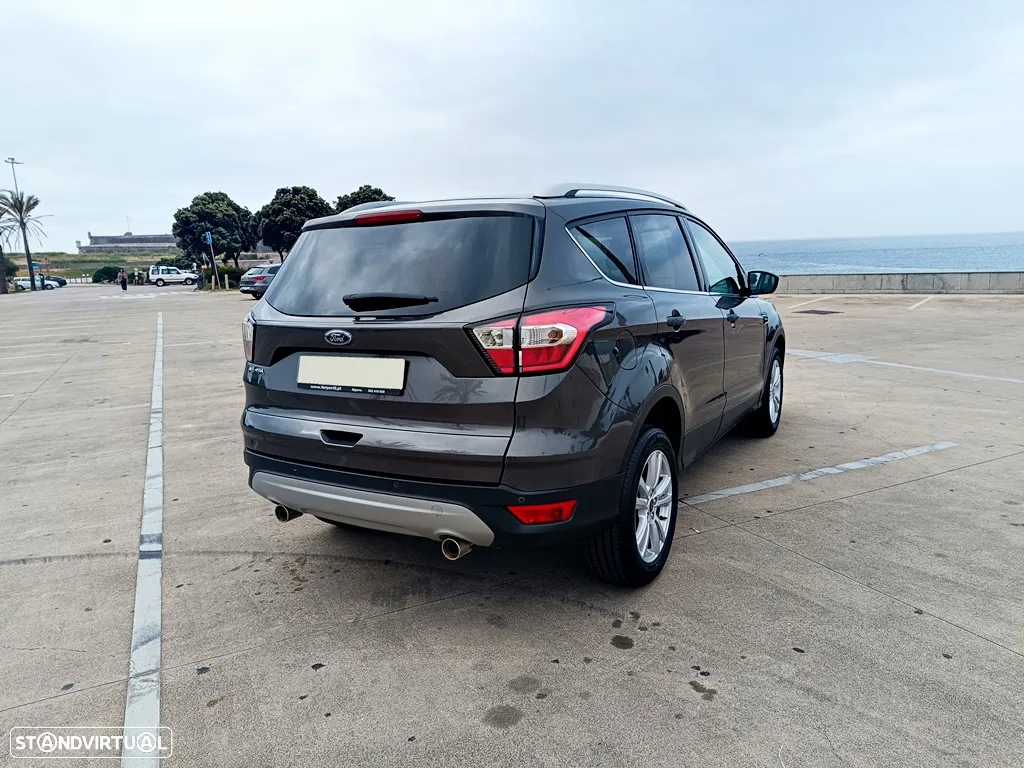 Ford Kuga 1.5 TDCi Titanium - 8