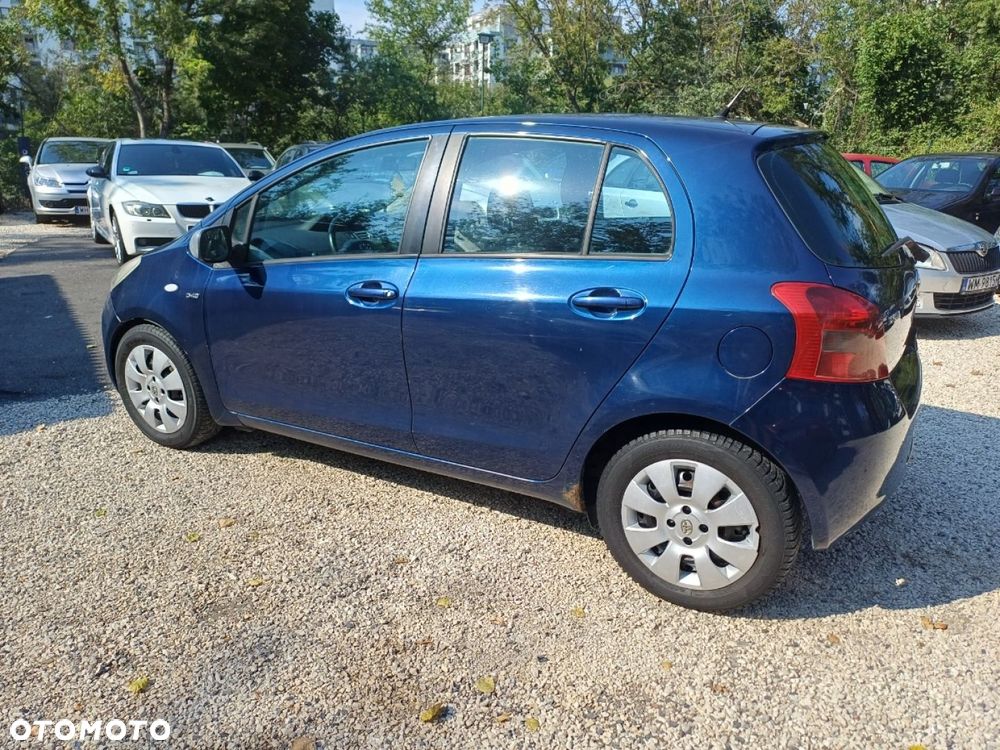 Toyota Yaris - 6