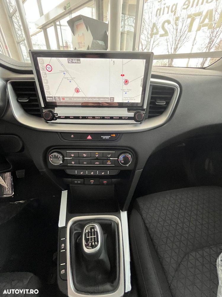 Kia XCeed 1.5 T-GDI 6MT City - 7