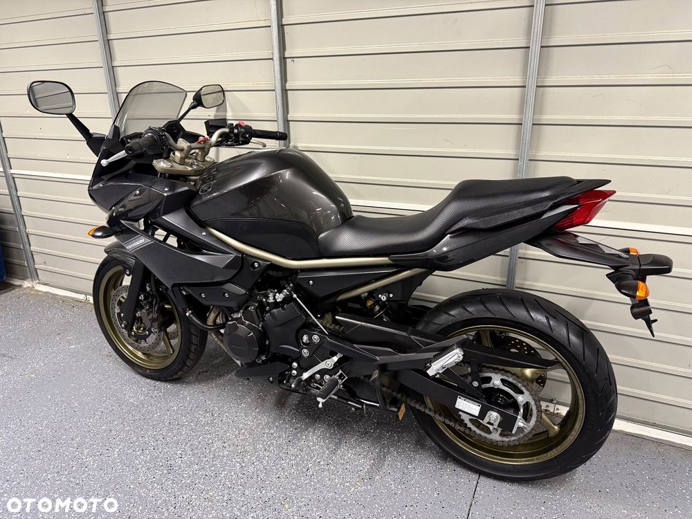 Yamaha XJ - 11