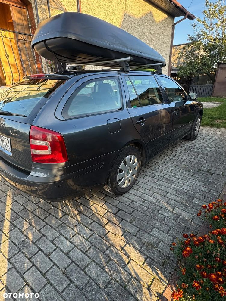 Skoda Octavia 2011 photo 5