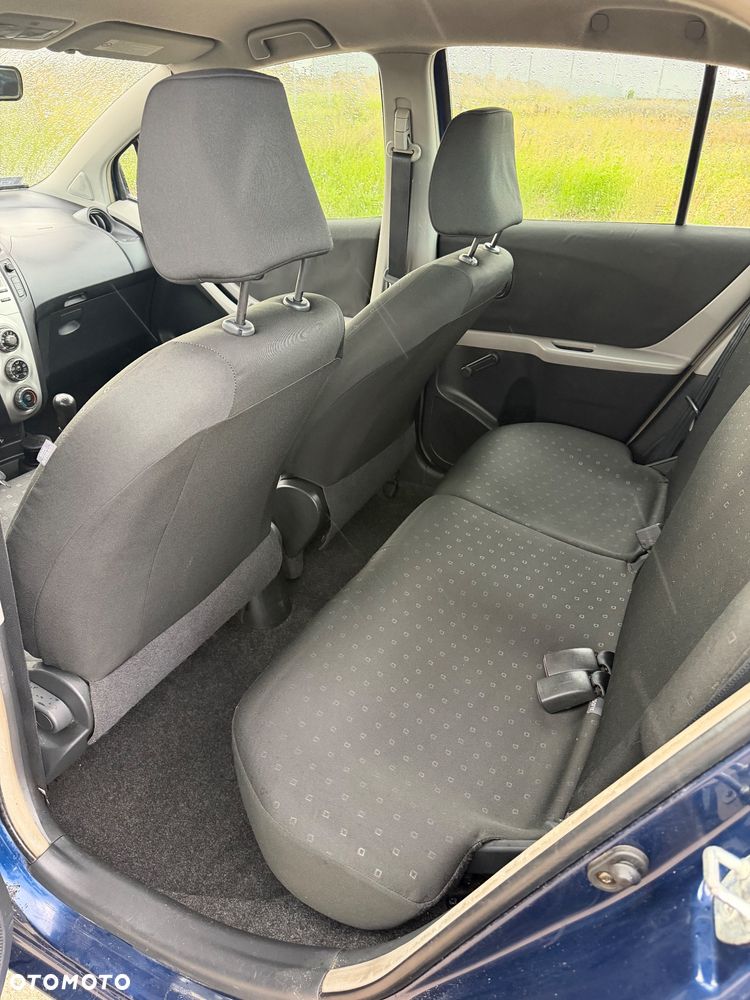 Toyota Yaris 1.0 Luna A/C - 13