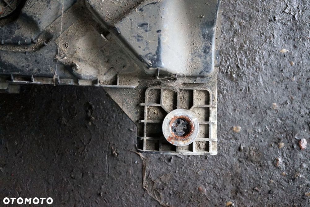 ZBIORNIK ADBLUE 308 II T9 1.6 HDI 100KM 12674101 12678023 PEUGEOT 2013-2015 - 2