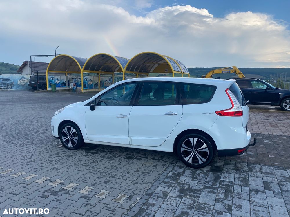 Renault Grand Scenic Energy dCi 130 Start & Stop Euro 6 Bose Edition - 9