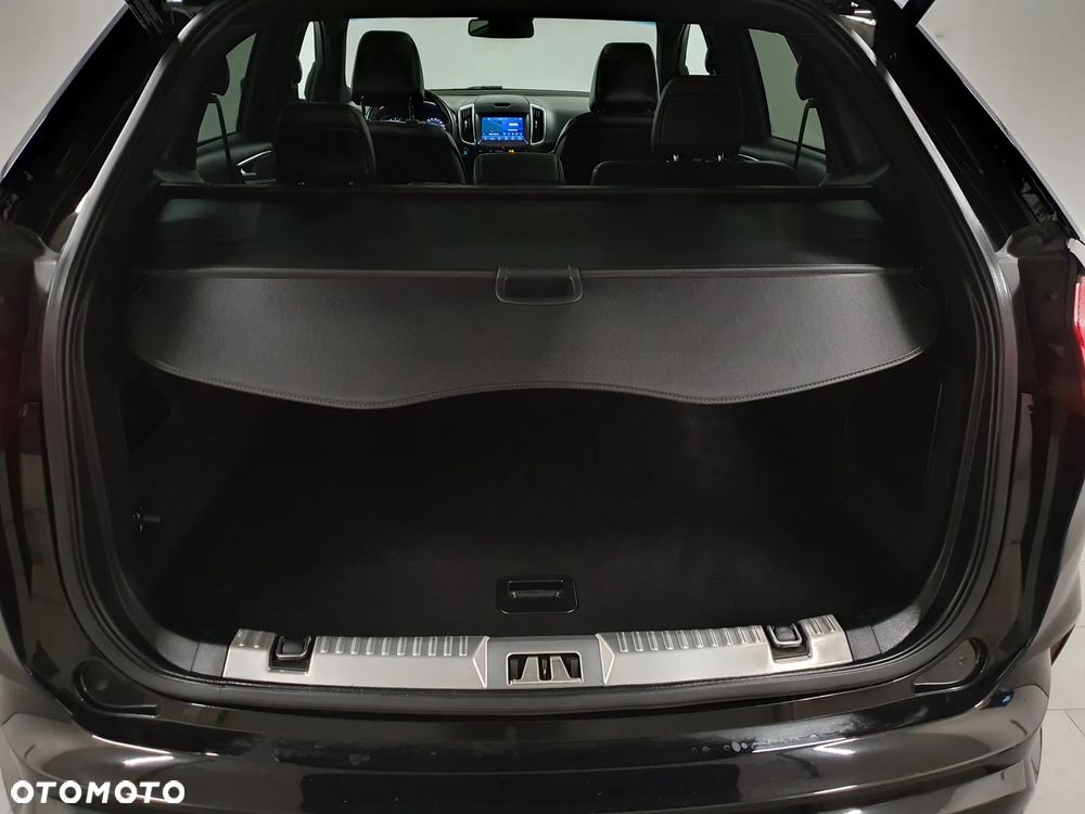 Ford Edge 2.0 EcoBlue Twin-Turbo 4WD ST-Line - 38