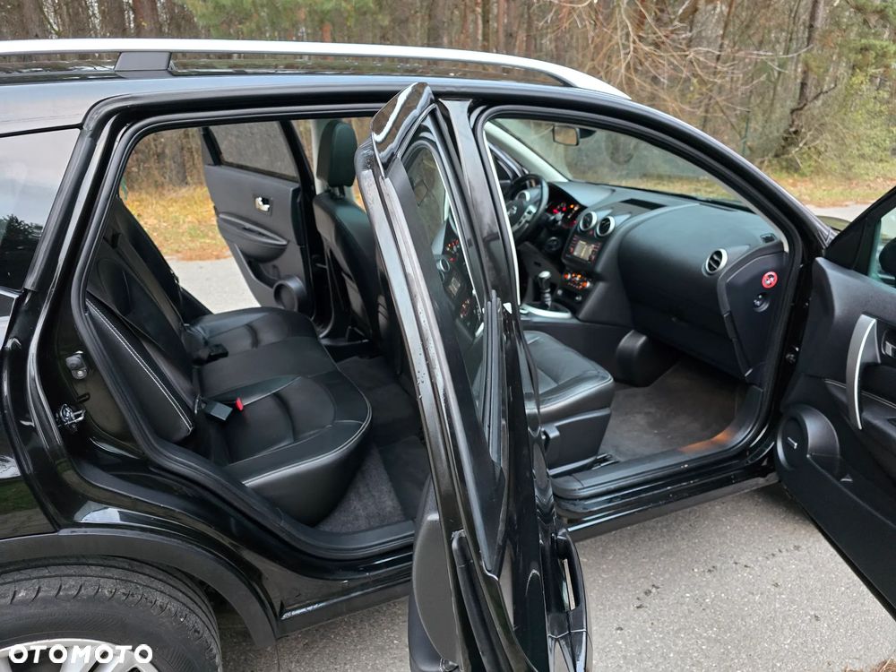 Nissan Qashqai 2.0 4x4 Tekna - 21