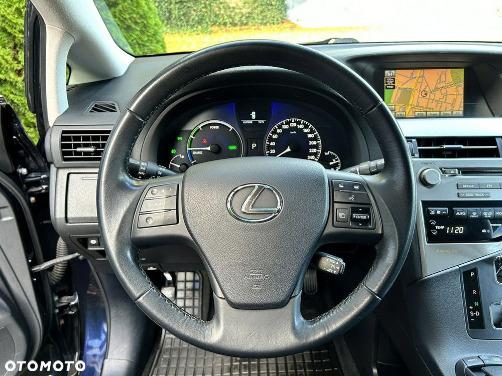 Lexus RX - 15