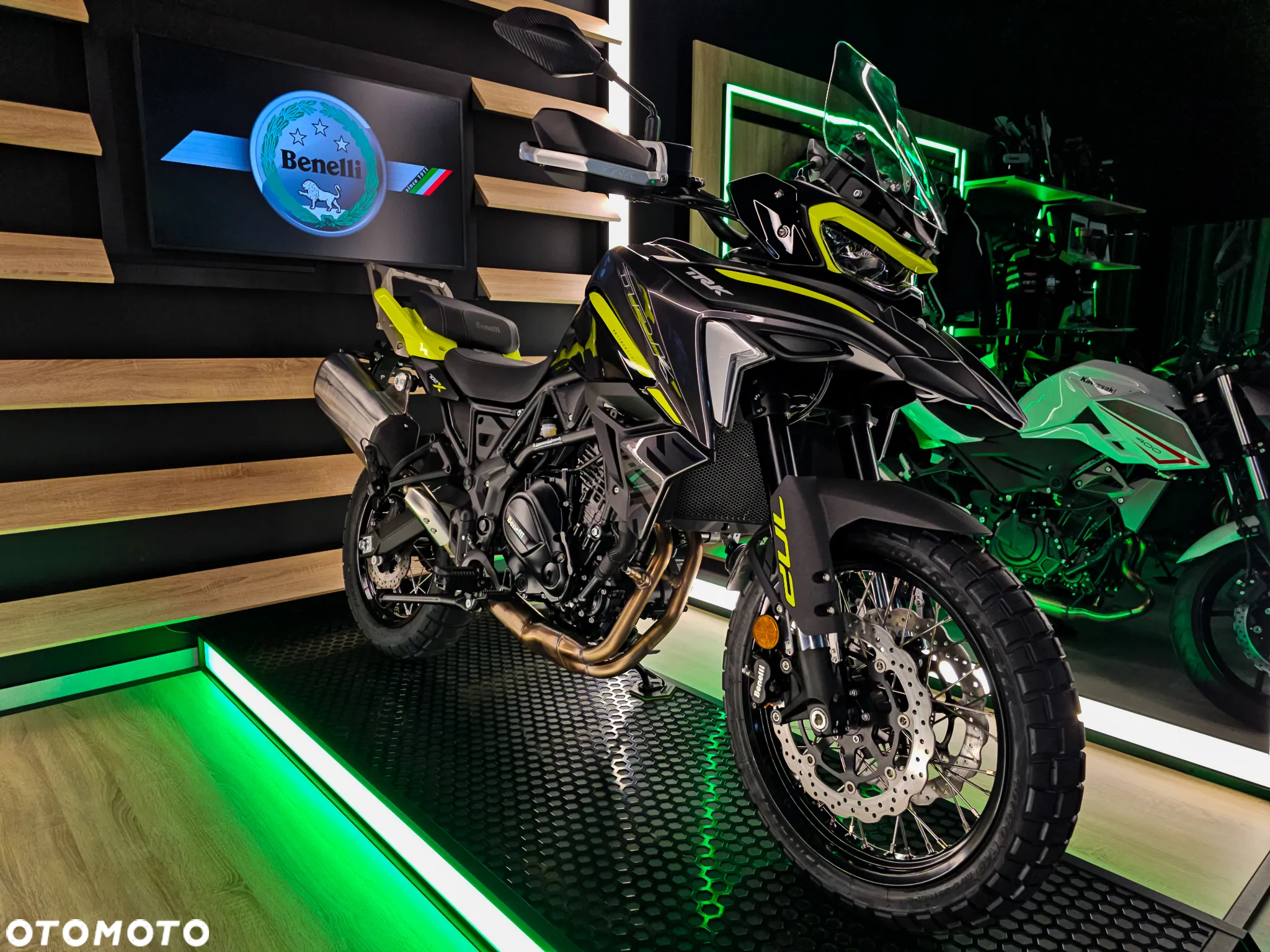 Benelli Inny - 3