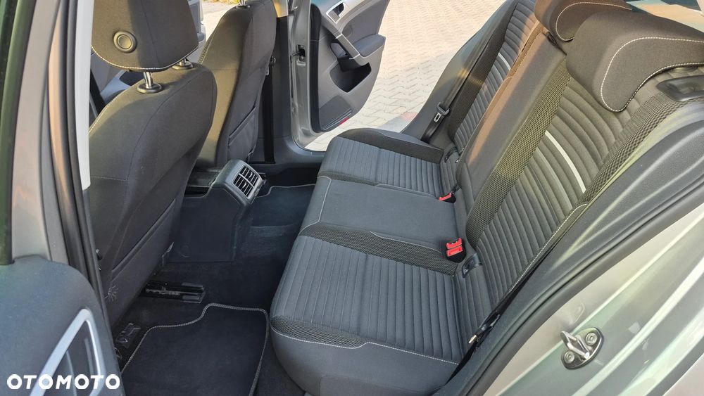 Volkswagen Golf 1.4 TSI BlueMotion Technology Cup - 8