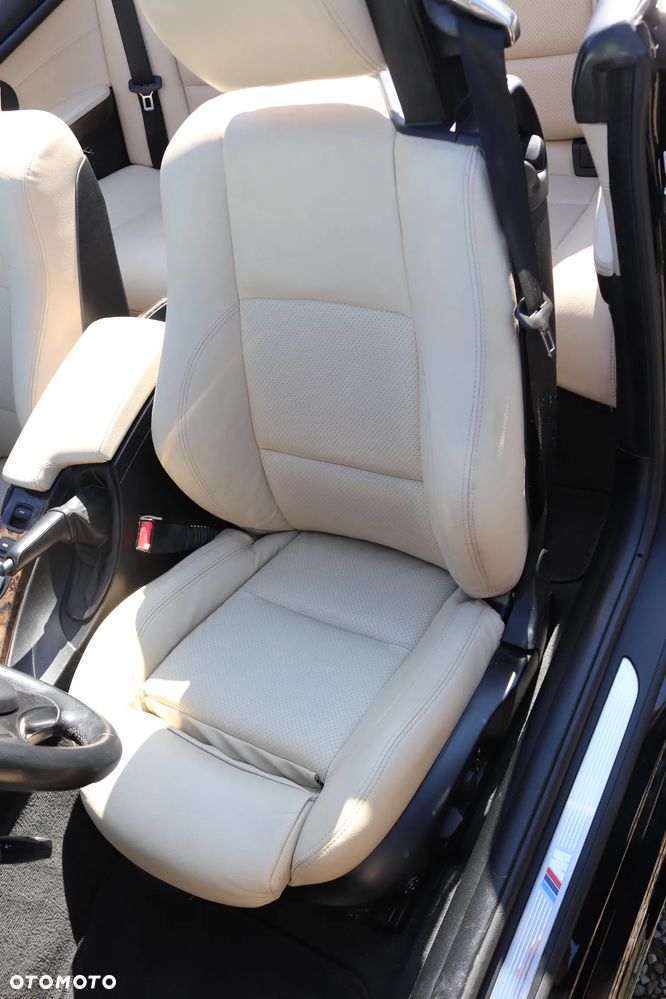 BMW Seria 3 335i M Sport Edition - 26