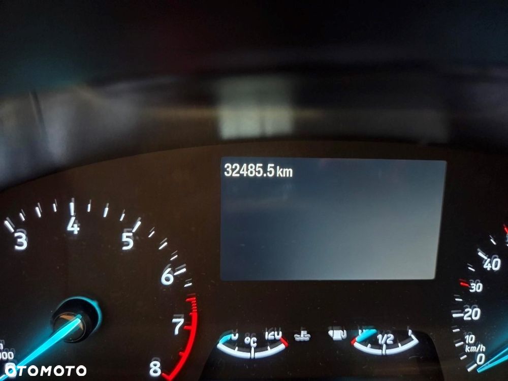 Ford Fiesta 1.0 EcoBoost S&S TITANIUM - 5