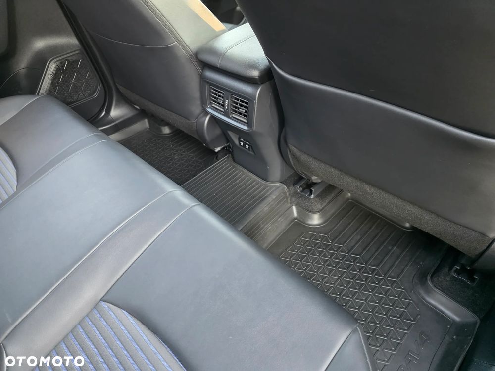 Toyota RAV4 Hybrid Selection 4x2 - 31